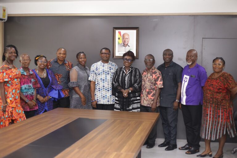 Tour Guide Association Applaud City Declogging Efforts, Urge Nationwide Rollout